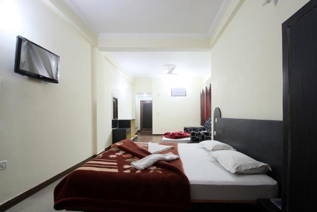 Hotel Devi Mahal Katra  Extérieur photo