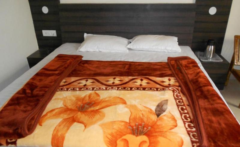 Hotel Devi Mahal Katra  Extérieur photo