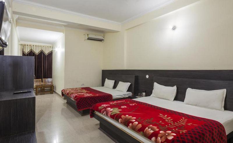 Hotel Devi Mahal Katra  Extérieur photo