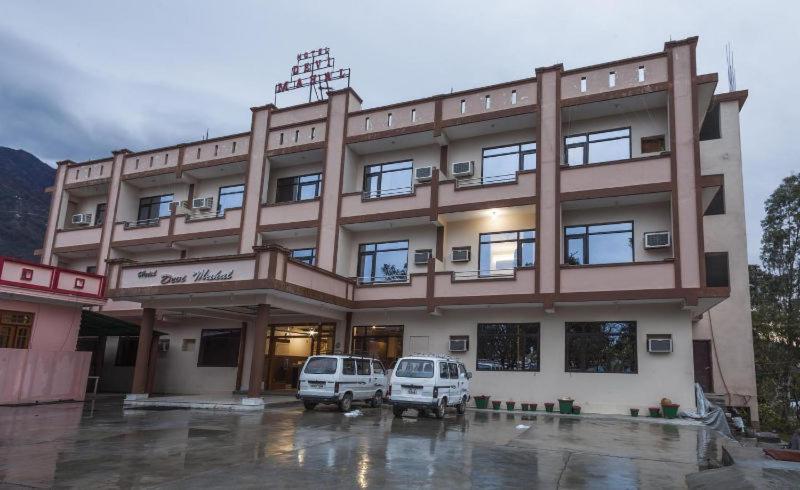 Hotel Devi Mahal Katra  Extérieur photo